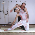 Gate-pose-assisted-yoga-stretch-derivated-from-Parighasana_MG_23