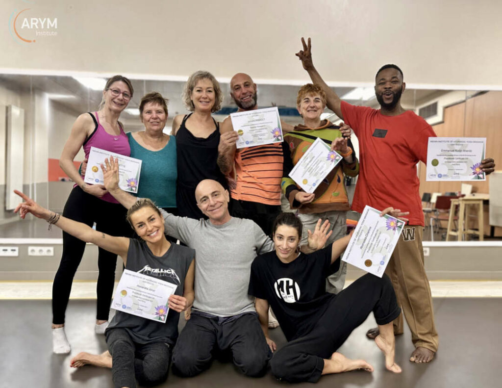 Ayurvedic Yoga Massage Training in Paris with ARYM Institute – Group Session_IMG_0629