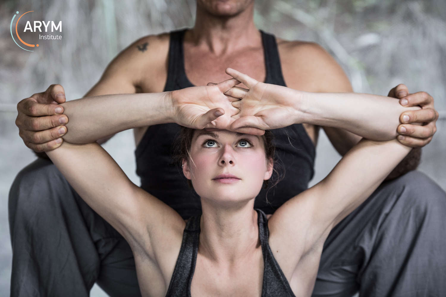 龙蛇伸展_阿育吠陀瑜伽按摩(含标识)_ARYM_3E1B7481 龙蛇伸展_阿育吠陀瑜伽按摩(含标识)_ARYM_3E1B7481